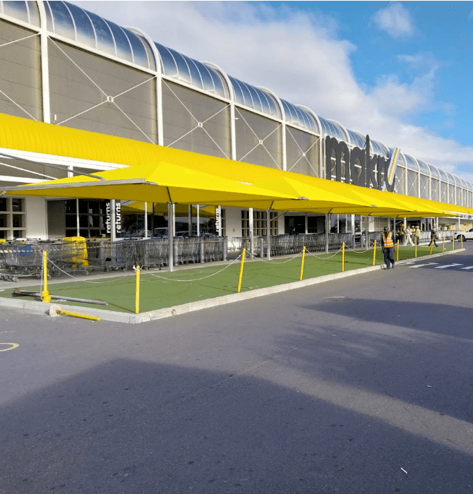 We install triangle sun shade solutions for playgrounds in South Africa
